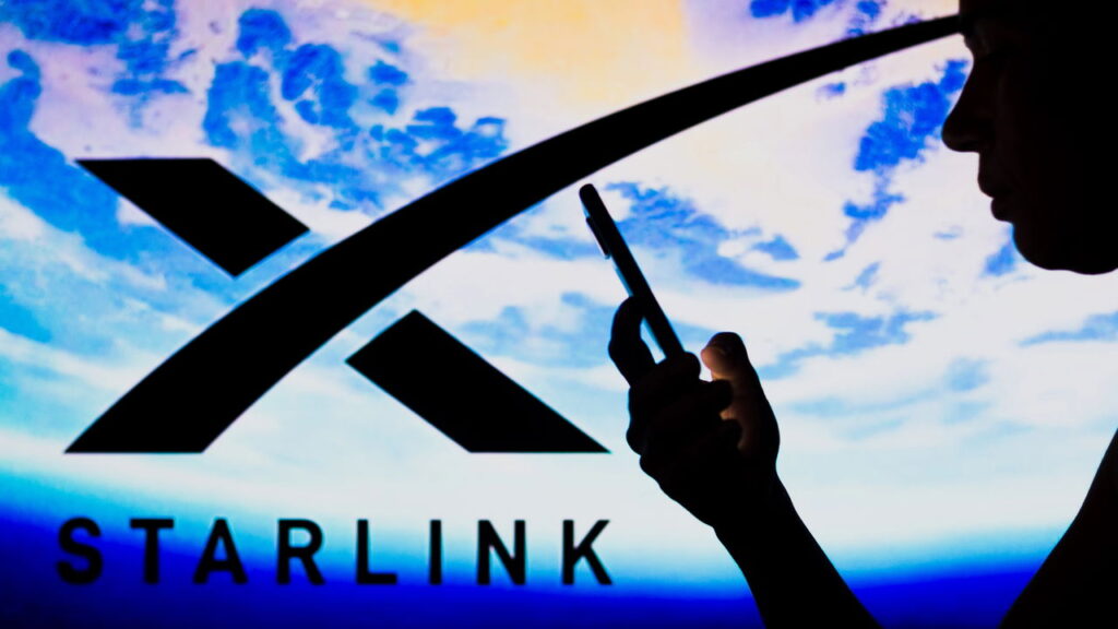 Veja o que acontece quando um satélite da Starlink cai na Terra
