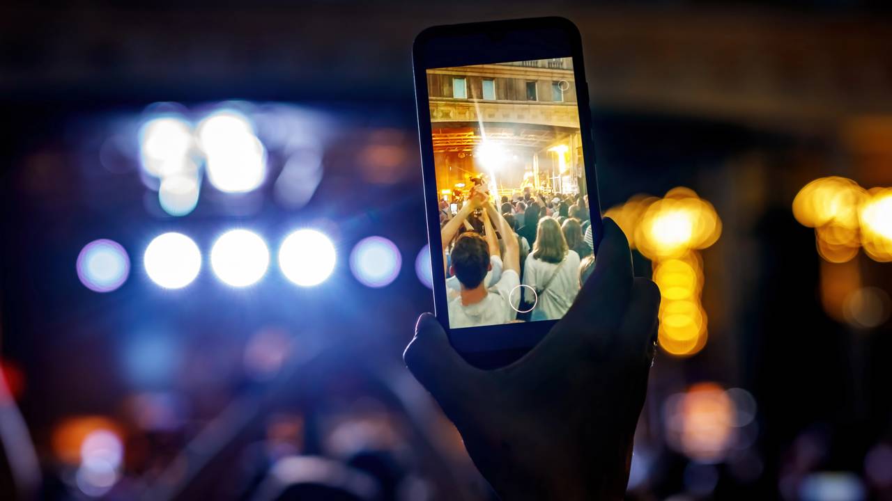 Fotos perfeitas à noite? Esses 5 celulares entregam resultados incríveis