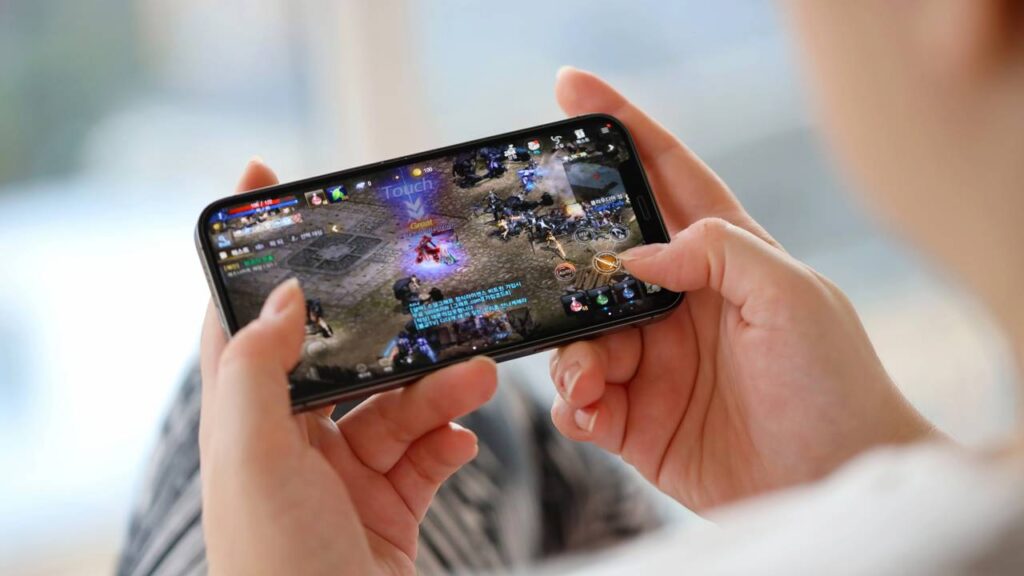 5 celulares que entregam desempenho absurdo para jogos
