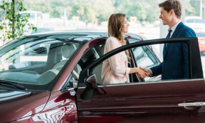 Revisar meu carro me ajudou a vender por um valor maior