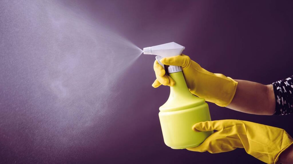 Este dica com vinagre vai mudar a forma como você cozinha ovos
