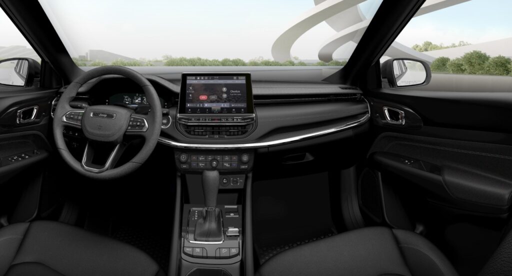 Jeep Compass 4xe estreia no Brasil com motor híbrido e tração nas 4 rodas