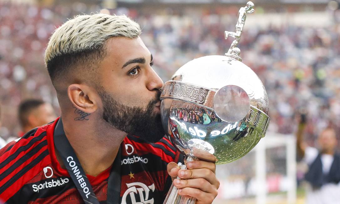 Foto: Ricardo Moreira / Zimel Press / Agencia O Globo.