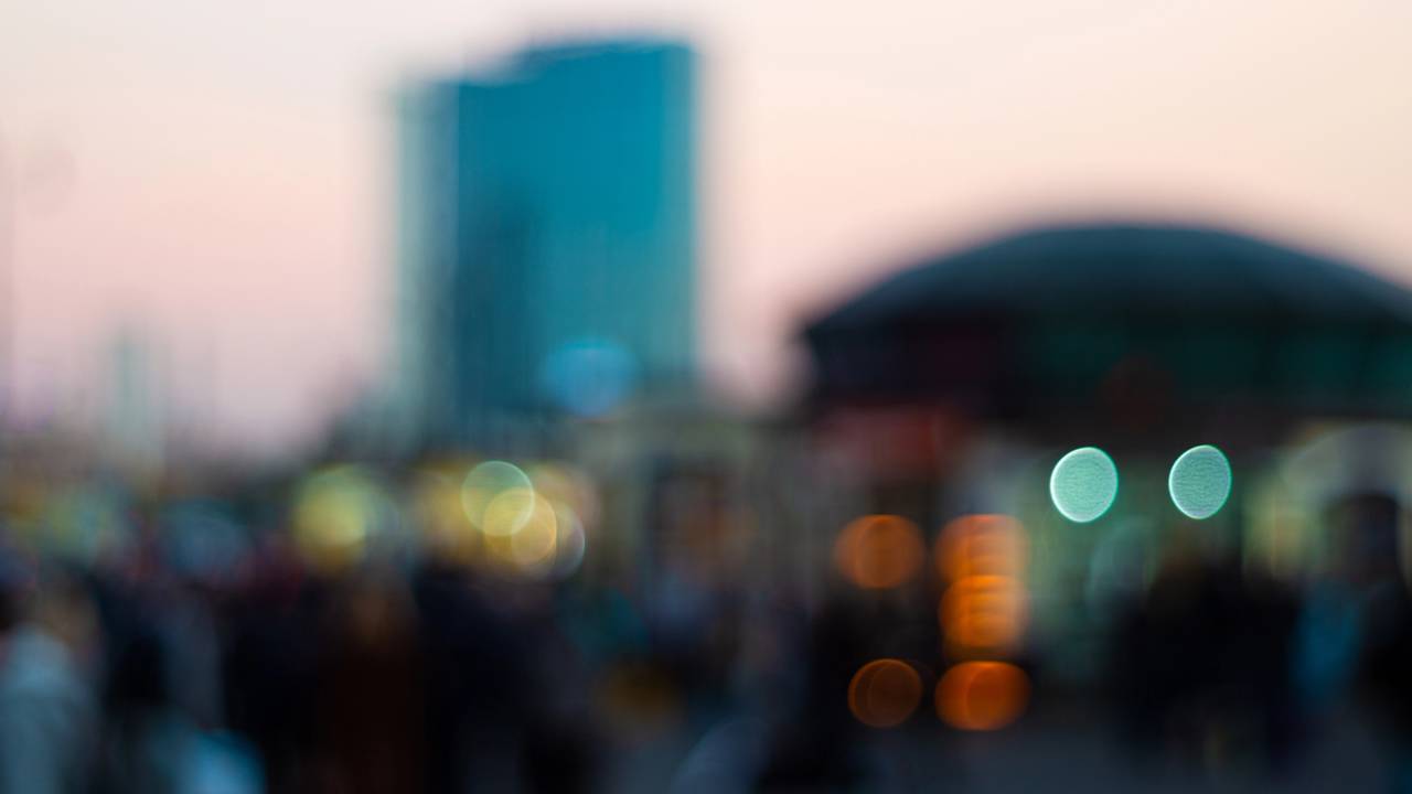 Sua visão embaça por alguns segundos? Isso pode significar mais do que imagina