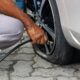Nem 28, nem 32: essa é a pressão certa do pneu para evitar desperdício de combustível