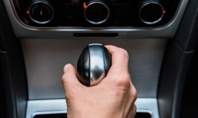 Uso de marchas altas em baixa rotação reduz o consumo de combustível, desde que o motor não seja sobrecarregado