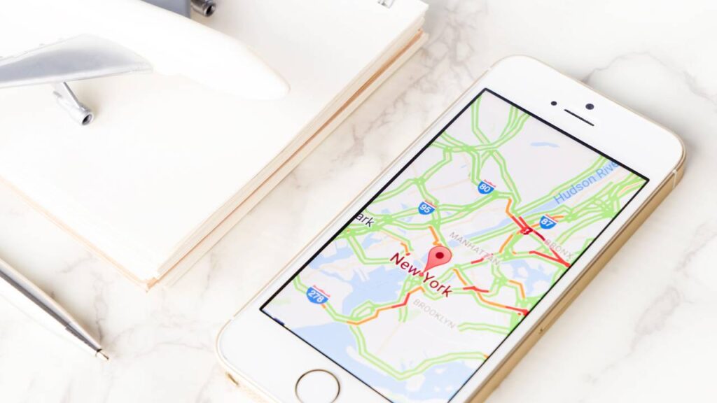 Esse truque no iPhone bloqueia apps que tentam rastrear sua localização o tempo todo
