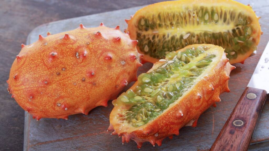 Fruta exótica que frutifica em menos de 3 meses e ama o calor do Brasil