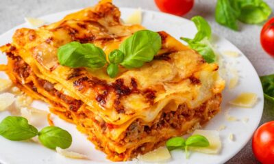 O segredo da lasanha cremosa está neste molho branco simples e leve