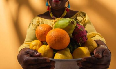 Fruta tropical que dá colheita em menos de 60 dias e cresce até em vaso