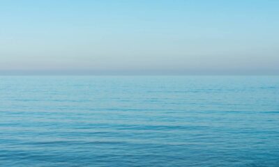 Fenômeno impressiona ao mostrar mar e rio lado a lado sem se misturarem