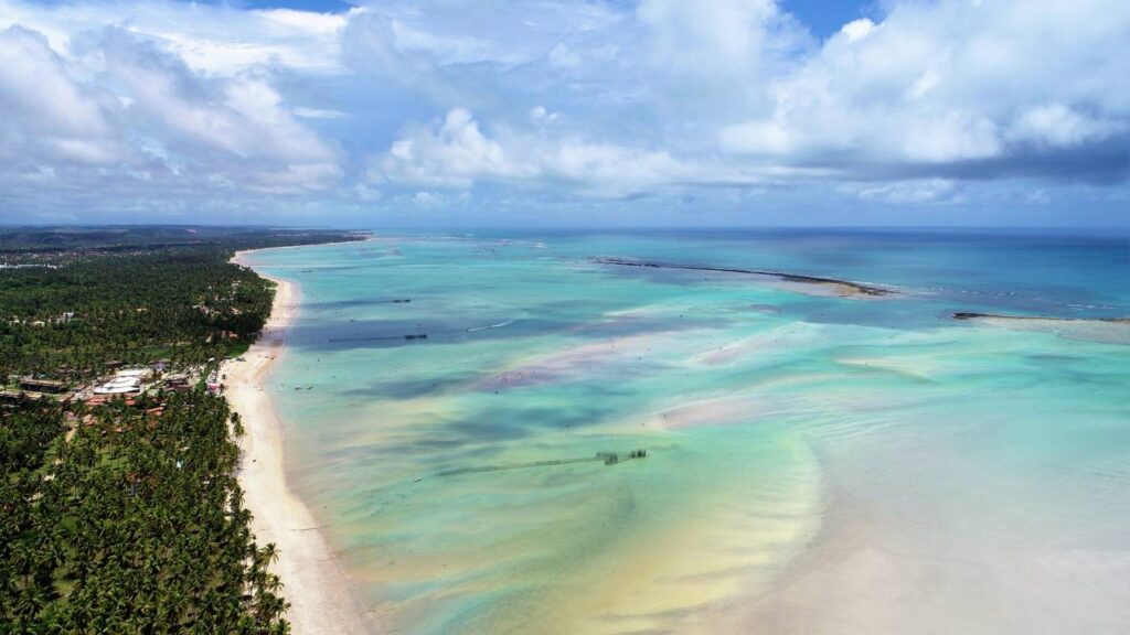 O paraíso escondido com as praias mais calmas e cristalinas do Nordeste