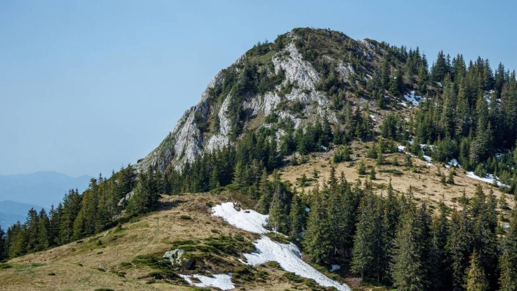 Você conhece o diminutivo de ‘montanha’?