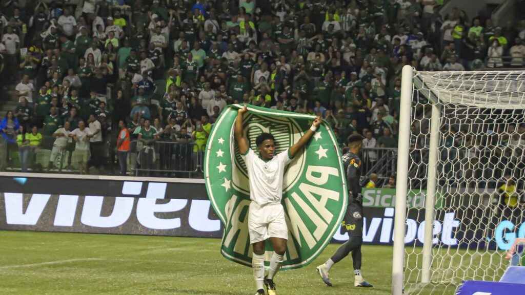 O clube com mais títulos do Brasil faz história e domina o futebol nacional