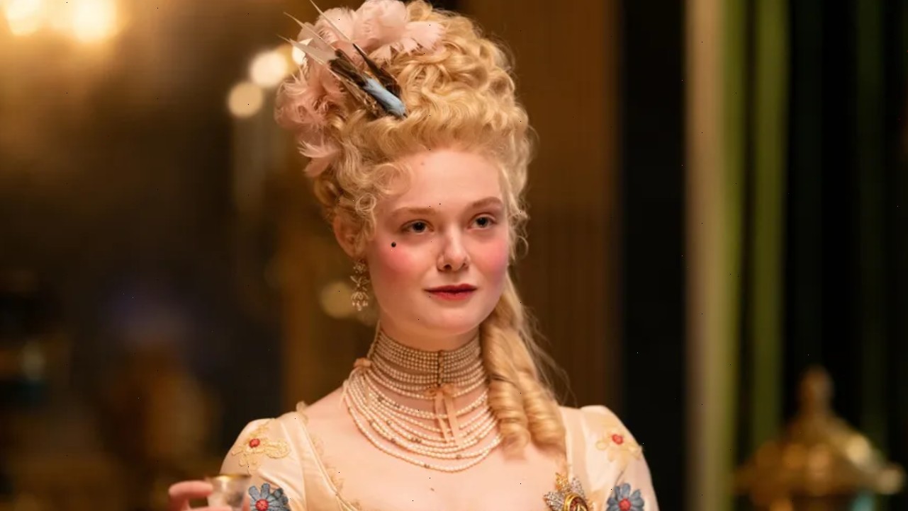 A série "The Great" apresenta uma perspectiva inovadora e irreverente sobre a história de Catarina, a Grande, da Rússia, valorizando a criatividade e o humor ao misturar fatos e ficção de maneira leve, em vez de seguir rigorosamente a precisão histórica.