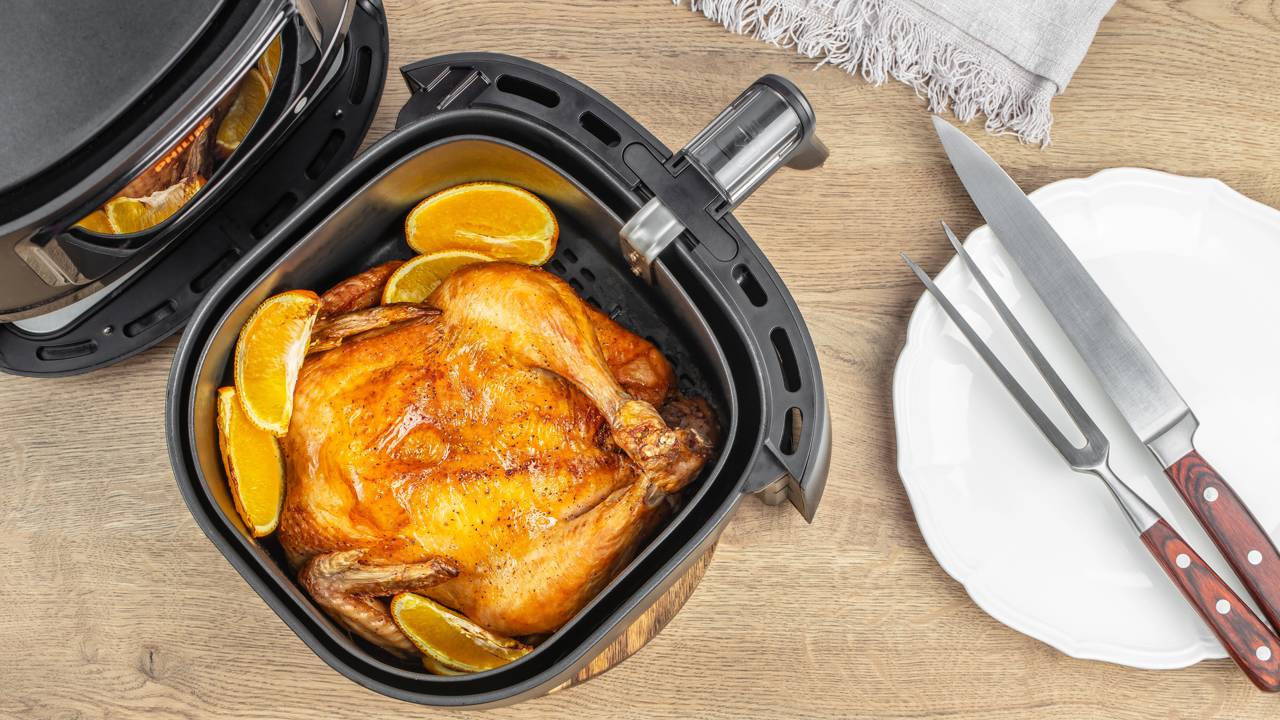 A air fryer sensação que está dominando as cozinhas brasileiras