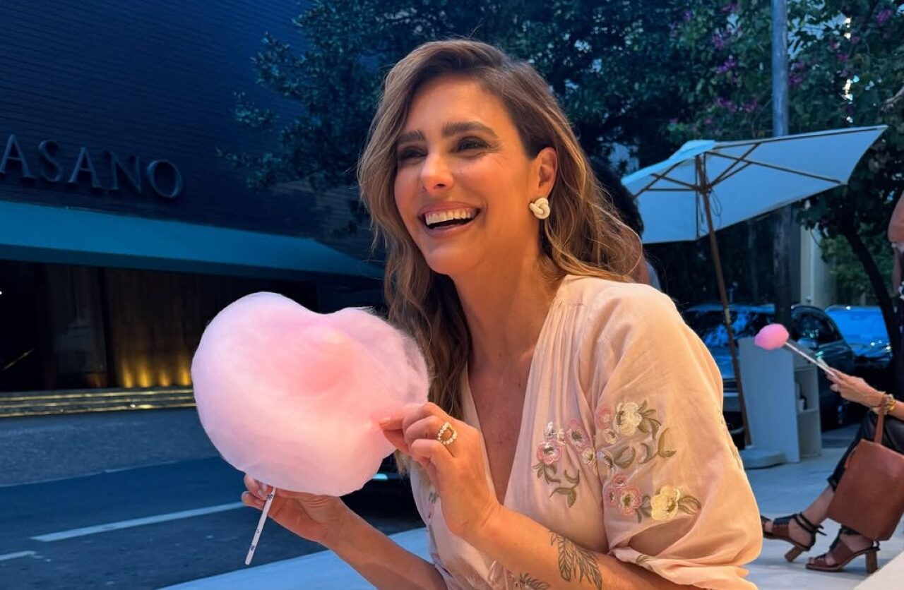 Aprenda o melhor jeito de vestir conforto e maturidade com Fernanda Lima