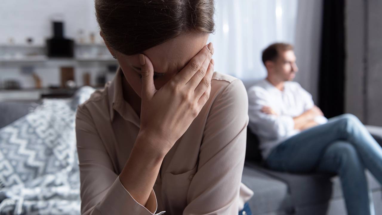 Será que esse relacionamento é amor mesmo ou só costume? - Créditos: depositphotos.com / HayDmitriy