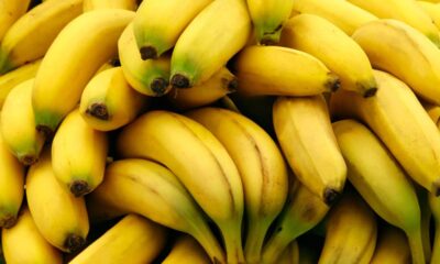 Por que a banana amadurece tão rápido perto de outras frutas