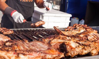 Não é alho nem chimichurri: seu churrasco vai ficar mais saboroso com esse truque dos chefs uruguaios