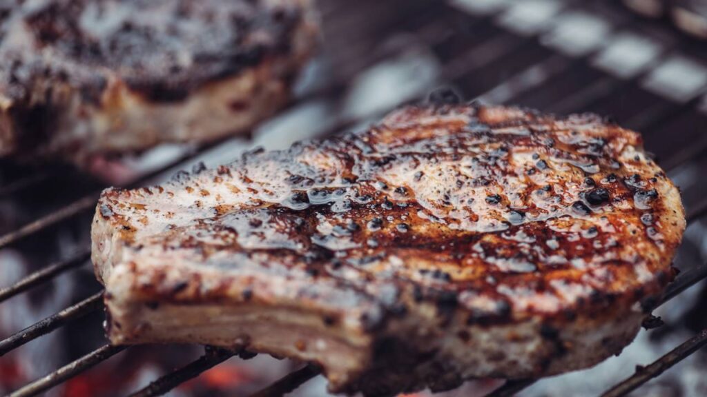 Não é alho nem chimichurri: seu churrasco vai ficar mais saboroso com esse truque dos chefs uruguaios