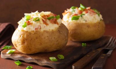 Tenho feito essa receita de batata recheada todo sábado e ela tem salvado meus jantares