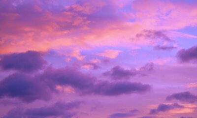 O fenômeno natural que faz o céu ficar lilás em dias frios e encanta quem vê