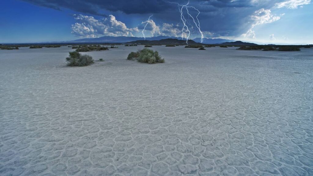 A chuva de areia do deserto muda o solo de um jeito curioso