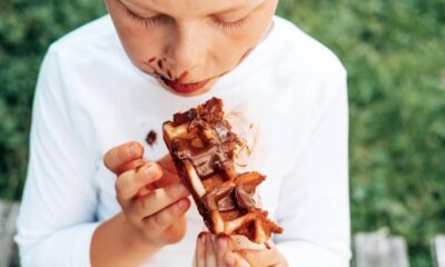 Essa raiz tem gosto de castanha e vai bem até em sobremesas