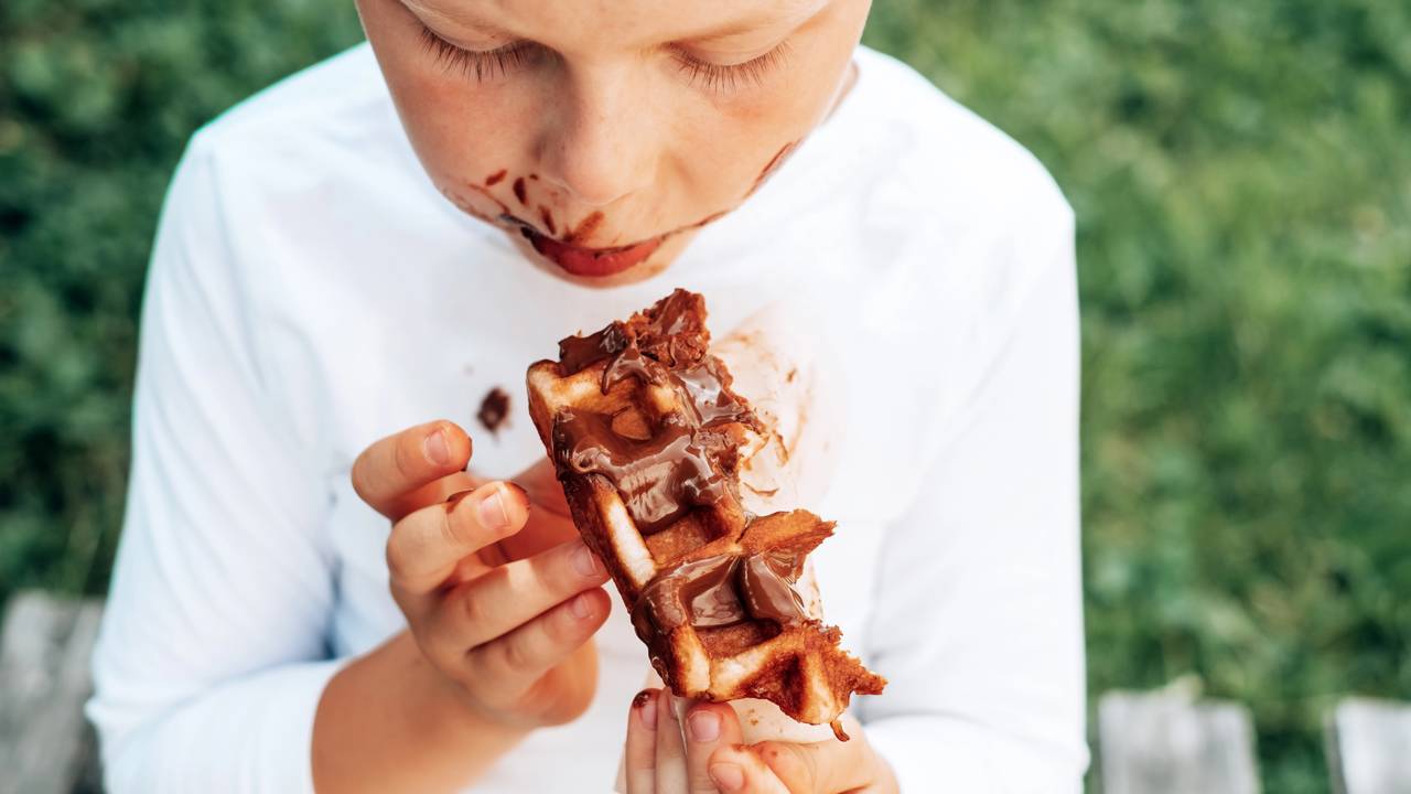 Essa raiz tem gosto de castanha e vai bem até em sobremesas