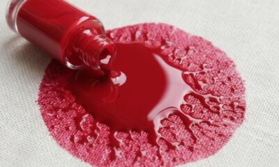 Truques simples para acabar com manchas de esmalte em qualquer tecido