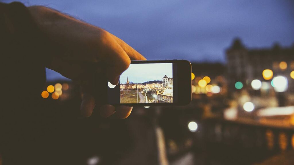 Como deixar suas fotos muito mais claras usando a própria câmera
