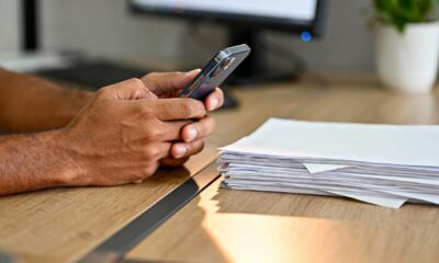 Quando adiar tarefas vira autossabotagem emocional disfarçada de distração