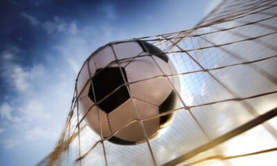 O goleiro que mais fez gols e conquistou respeito mundial com o pé calibrado