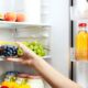 Esse truque na geladeira faz os alimentos durarem muito mais