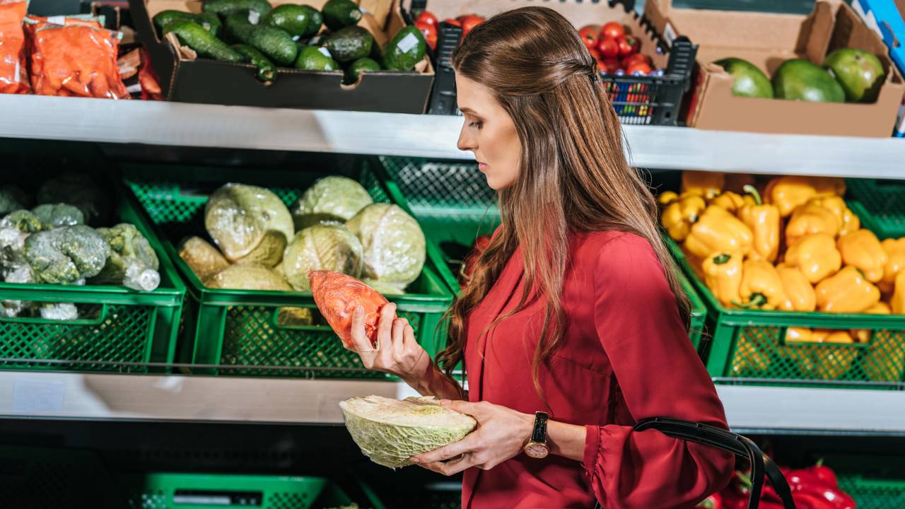 Como guardar verduras para não murchar em 48h