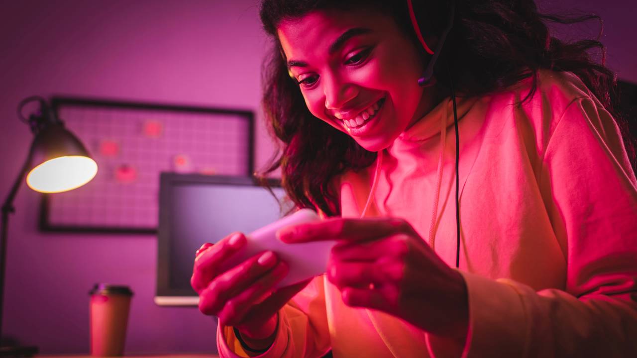 O game que está dominando os celulares brasileiros neste momento