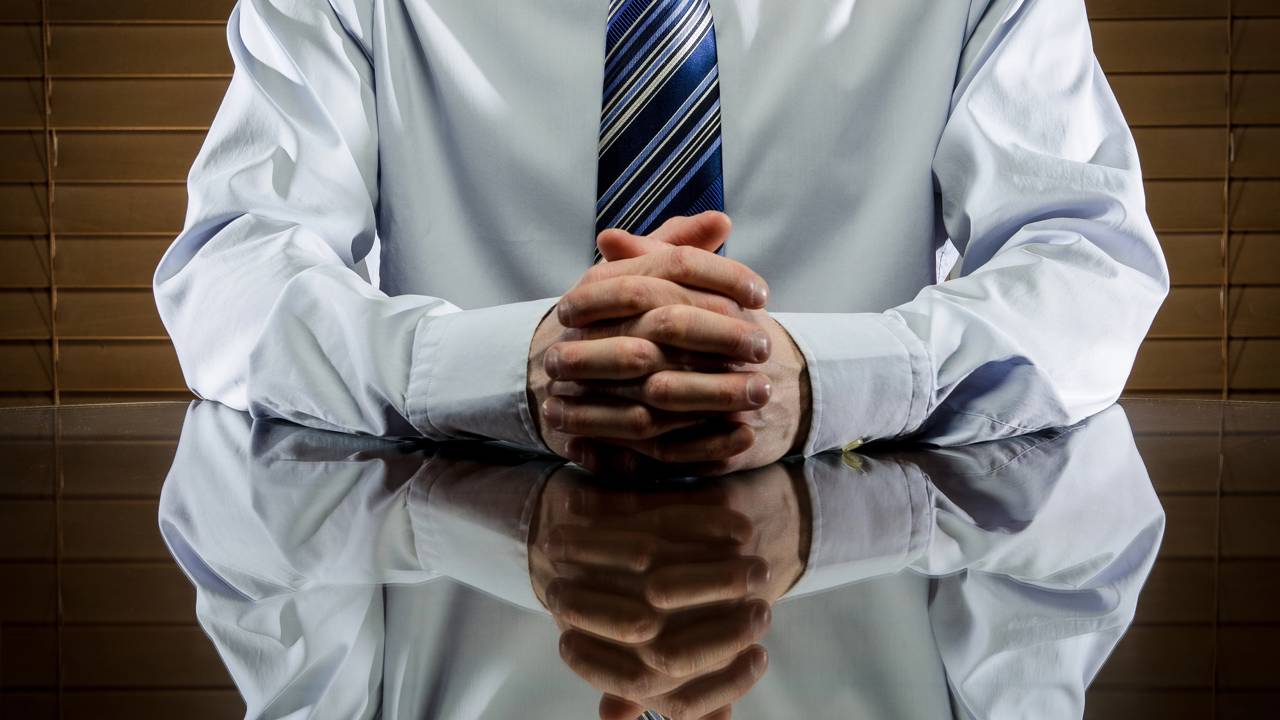 Sua postura, seu andar e como você age são sinais importantes de como você é - Créditos: depositphotos.com / sharpshutter