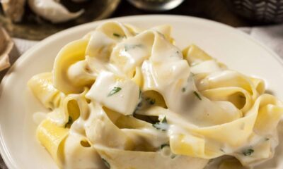 Aprendi com a minha vó o melhor macarrão cremoso de frango