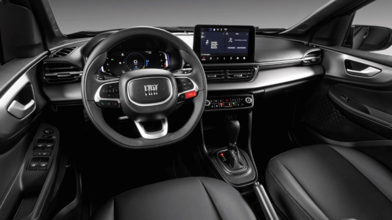 Fiat Pulse 2026 chega com design europeu e motor híbrido no Brasil