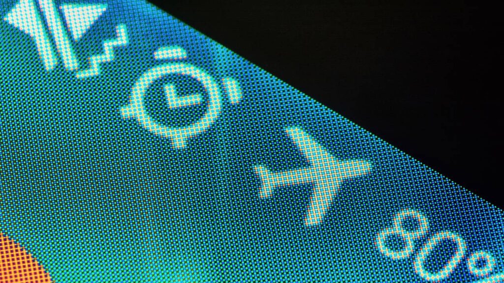 Como funciona o modo avião do celular e por que ele muda tanta coisa