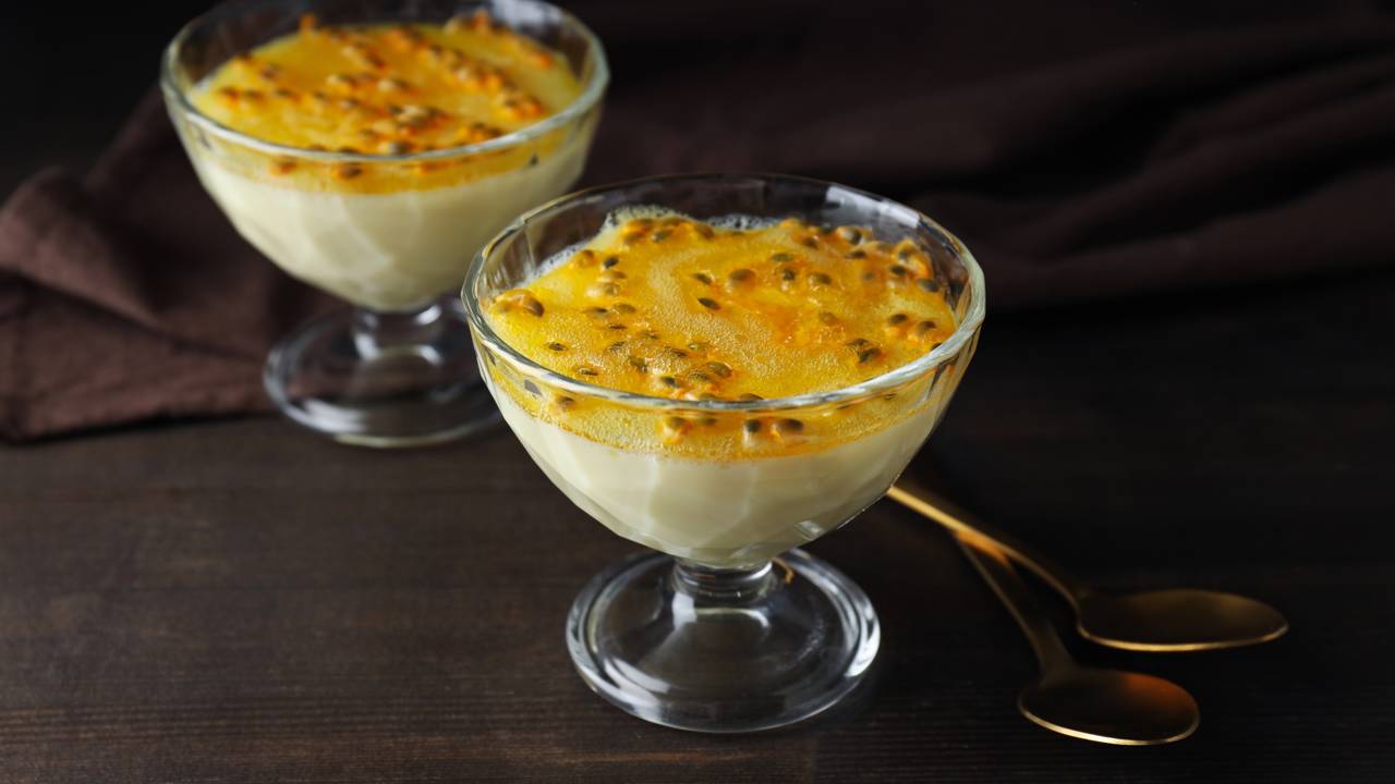 Mousse de maracujá como sobremesa econômica para melhorar seu final de semana