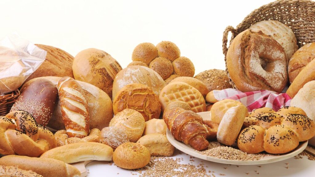 Comer pão todos os dias pode estar causando algo que você ainda não percebeu
