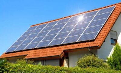 O uso de painéis solares residenciais deixou de ser diferente e passou a ser o novo normal - Créditos: depositphotos.com / Smileus