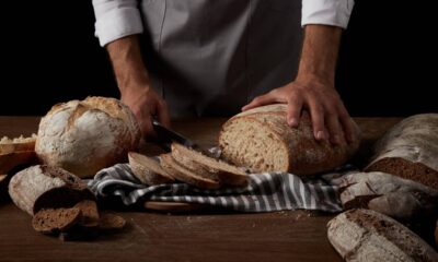 Usei pano de algodão pra cobrir o pão e ficou por mais tempo fresco