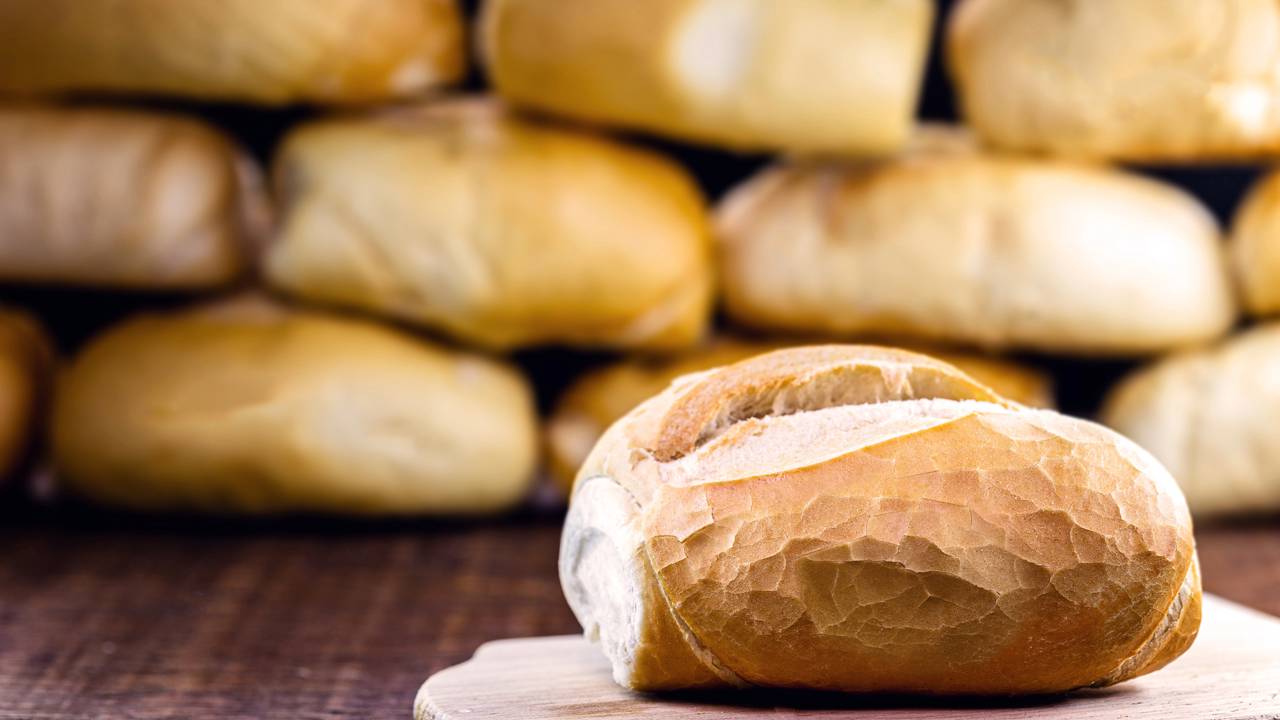 Comer pão todos os dias pode estar causando algo que você ainda não percebeu
