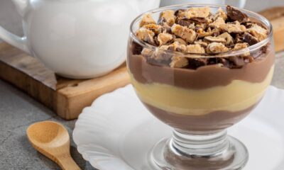 Aprendi com a minha mãe a fazer o melhor pavê de limão usando biscoito