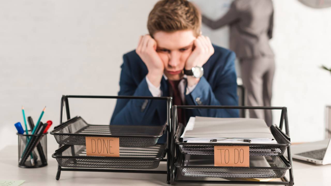 A procrastinação tem se tornado um desafio para muitas pessoas - Créditos: depositphotos.com / VitalikRadko