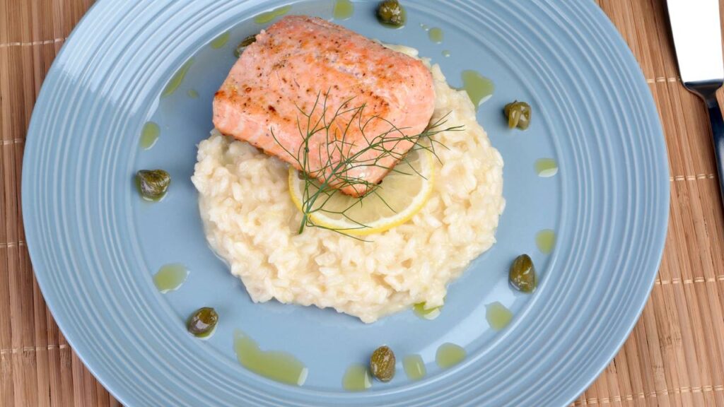 O risoto de limão siciliano que conquistou os chefs pelo sabor fresco e sofisticado

