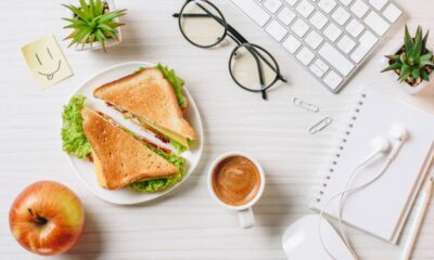 Sanduíche saudável com ovos e iogurte surpreende no sabor e na leveza